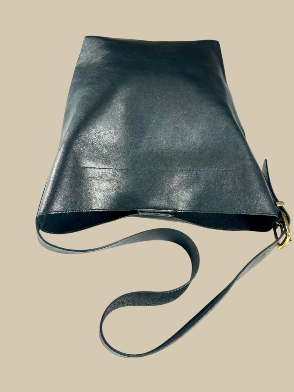 NWT Madwell The Essential Leather Tote/Bucket/Shoulder Bag - Black - Picture 6 of 12